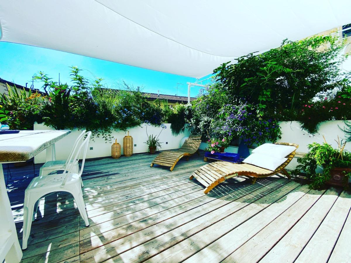 Civiconovantatre - New B&B San Vincenzo Exterior foto
